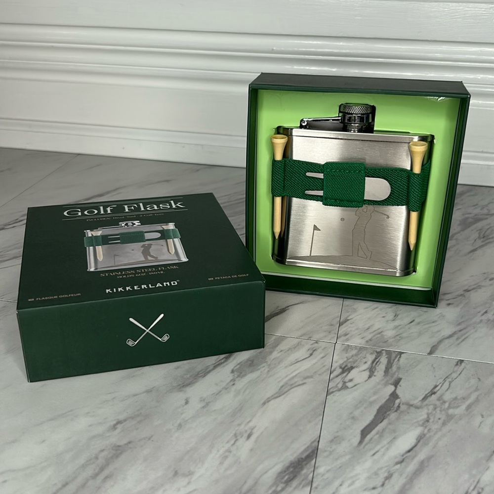 NWT Kikkerland Golf Flask with Green Holder